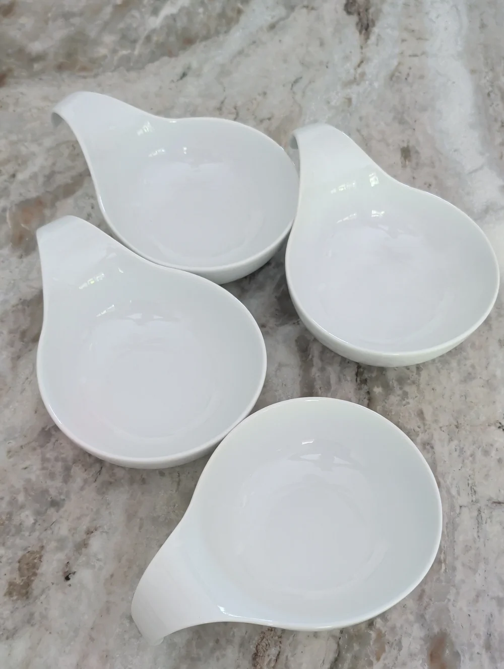 Pottery Barn Great White Lugged Swoop Handled Bowls